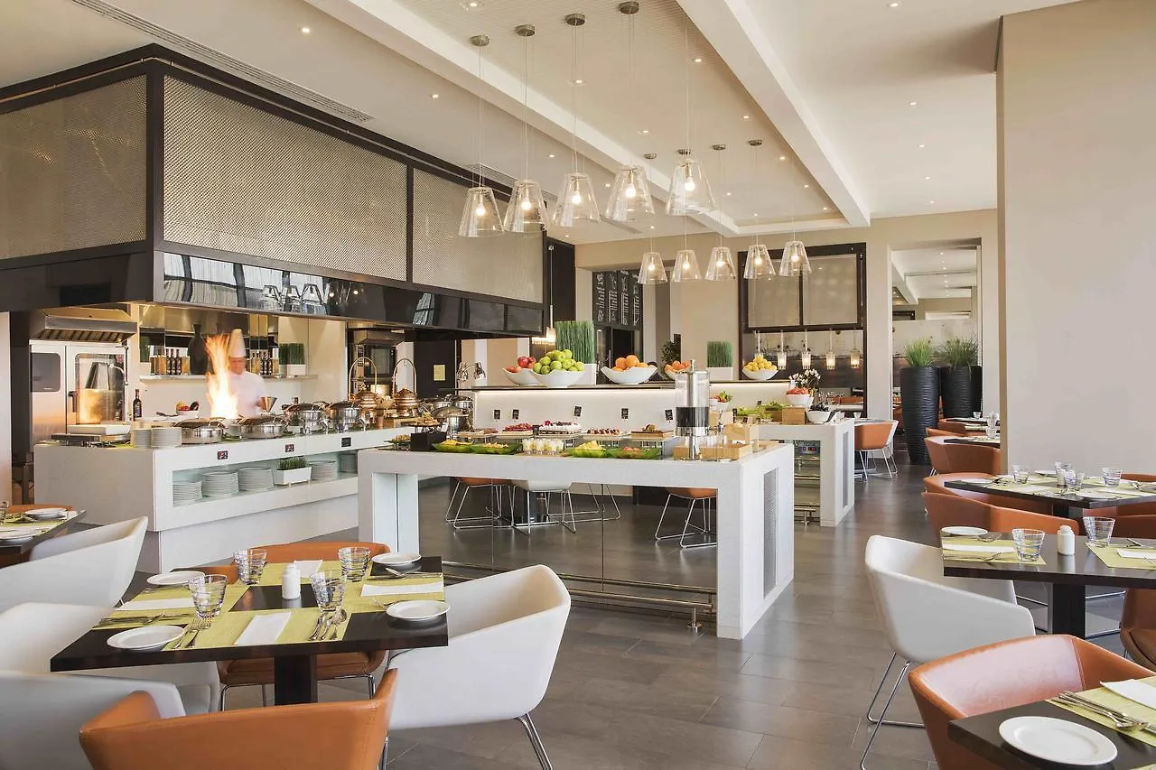 מלון ריאד Centro Waha By Rotana ערב הסעודית