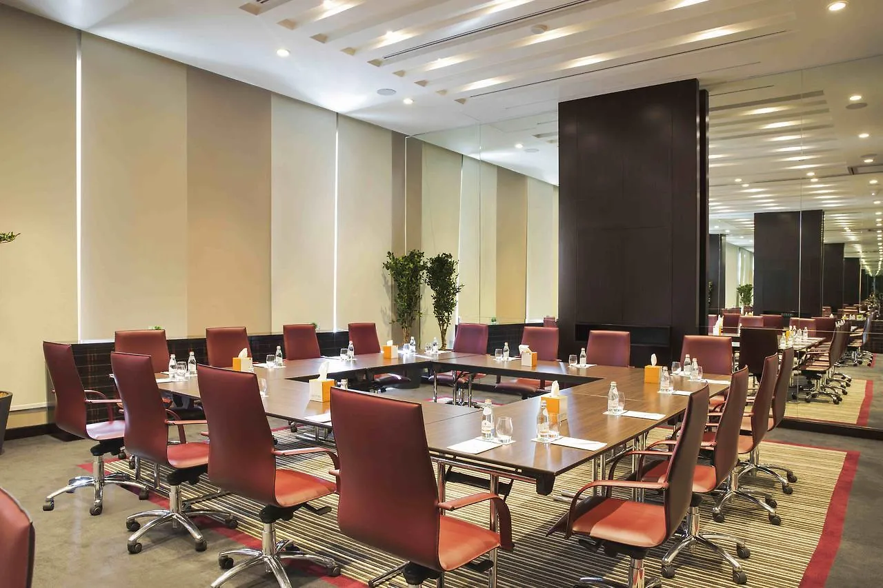 ****  Hotel Centro Waha By Rotana Rijád Saúdská Arábie